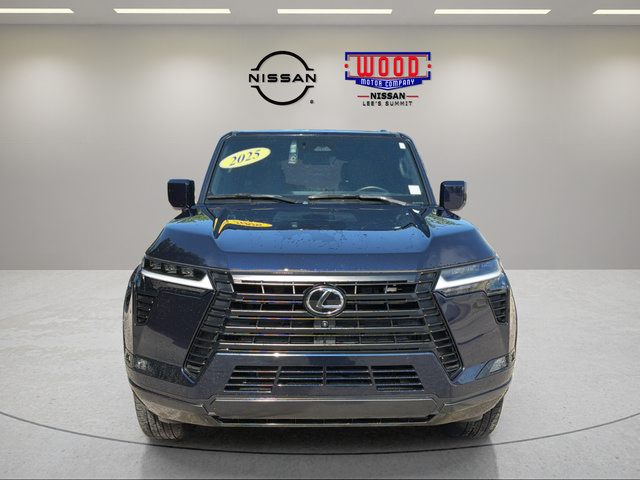 Used 2025 Lexus GX 550 w/ Accessory Package (2T) AWD/4WD image 6