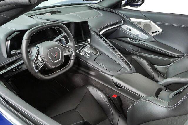 Used 2025 Chevrolet Corvette Stingray Preferred Conv RWD image 26