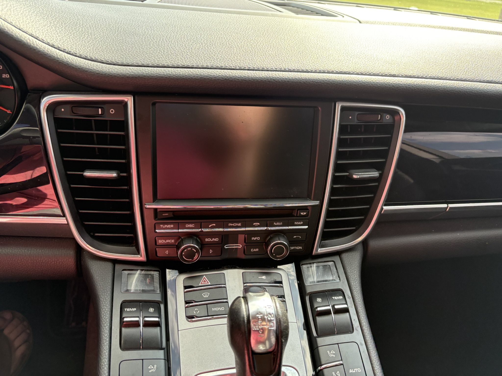 Used 2011 Porsche Panamera 4S AWD/4WD image 15