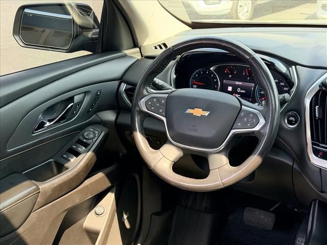 Used 2021 Chevrolet Traverse Premier image 11