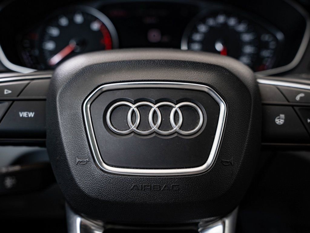Used 2022 Audi Q5 2.0T Premium w/ Convenience Package image 31