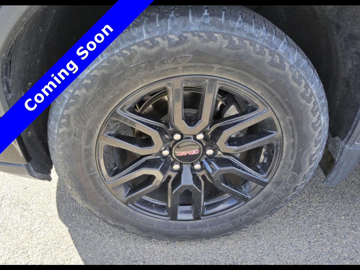 Used 2022 GMC Sierra 1500 Elevation w/ Elevation Premium Package image 4