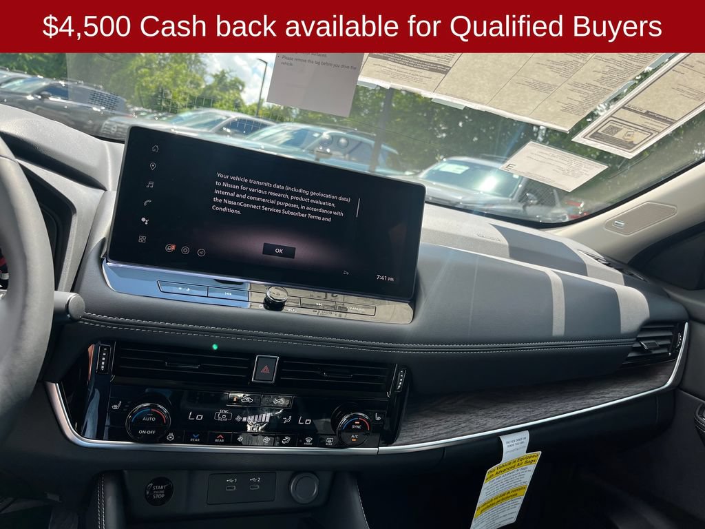 New 2026 Nissan Rogue Platinum w/ Platinum Premium Package AWD/4WD image 16
