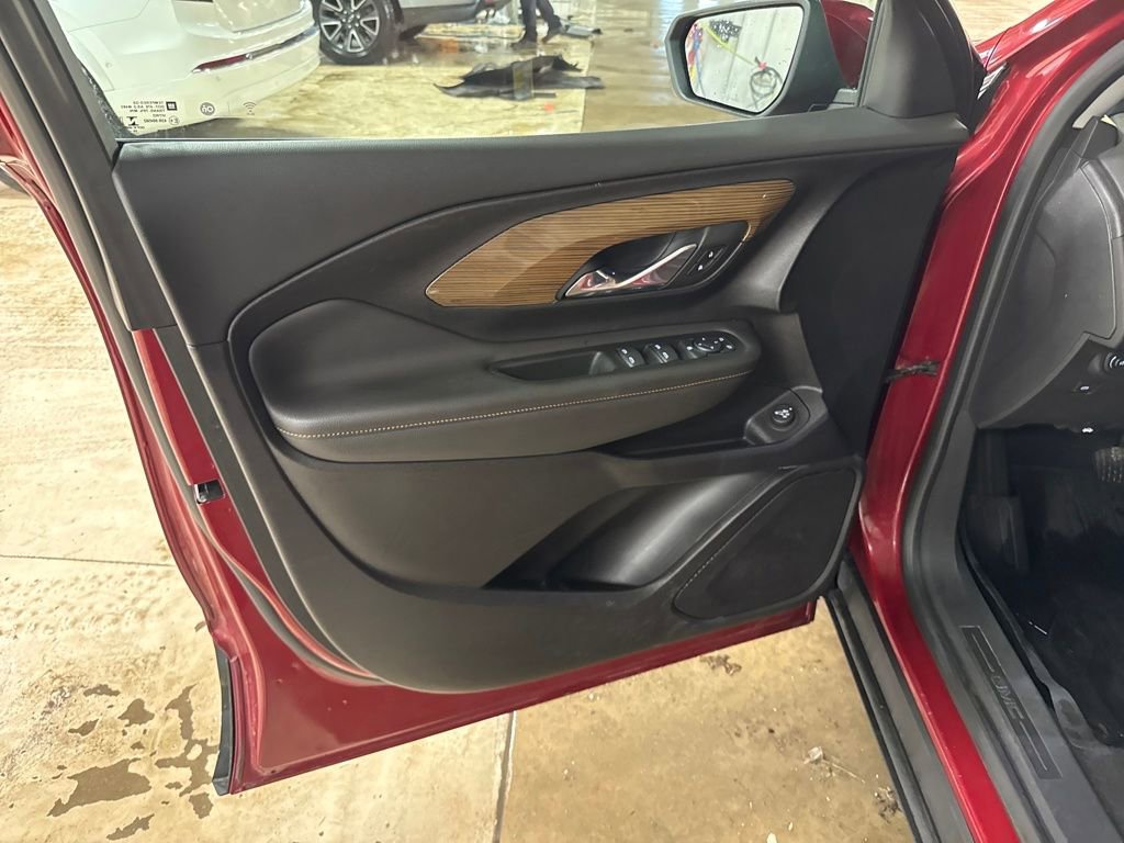 Certified 2021 GMC Terrain SLE w/ Driver Convenience Package image 14