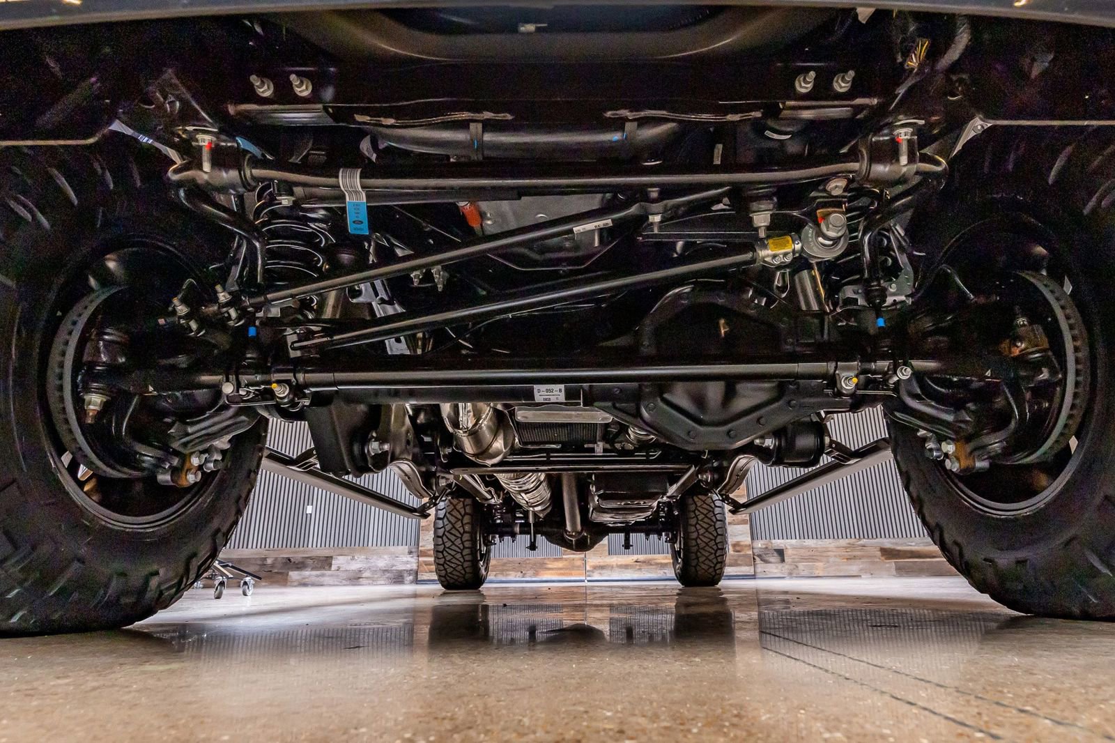 Used 2026 Ford F350 Platinum AWD/4WD image 15