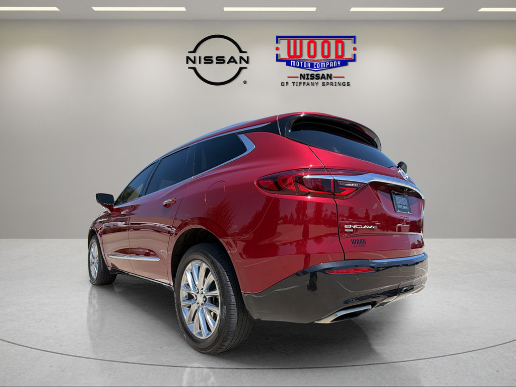 Used 2021 Buick Enclave Essence w/ Sound and Sites Package AWD/4WD image 4