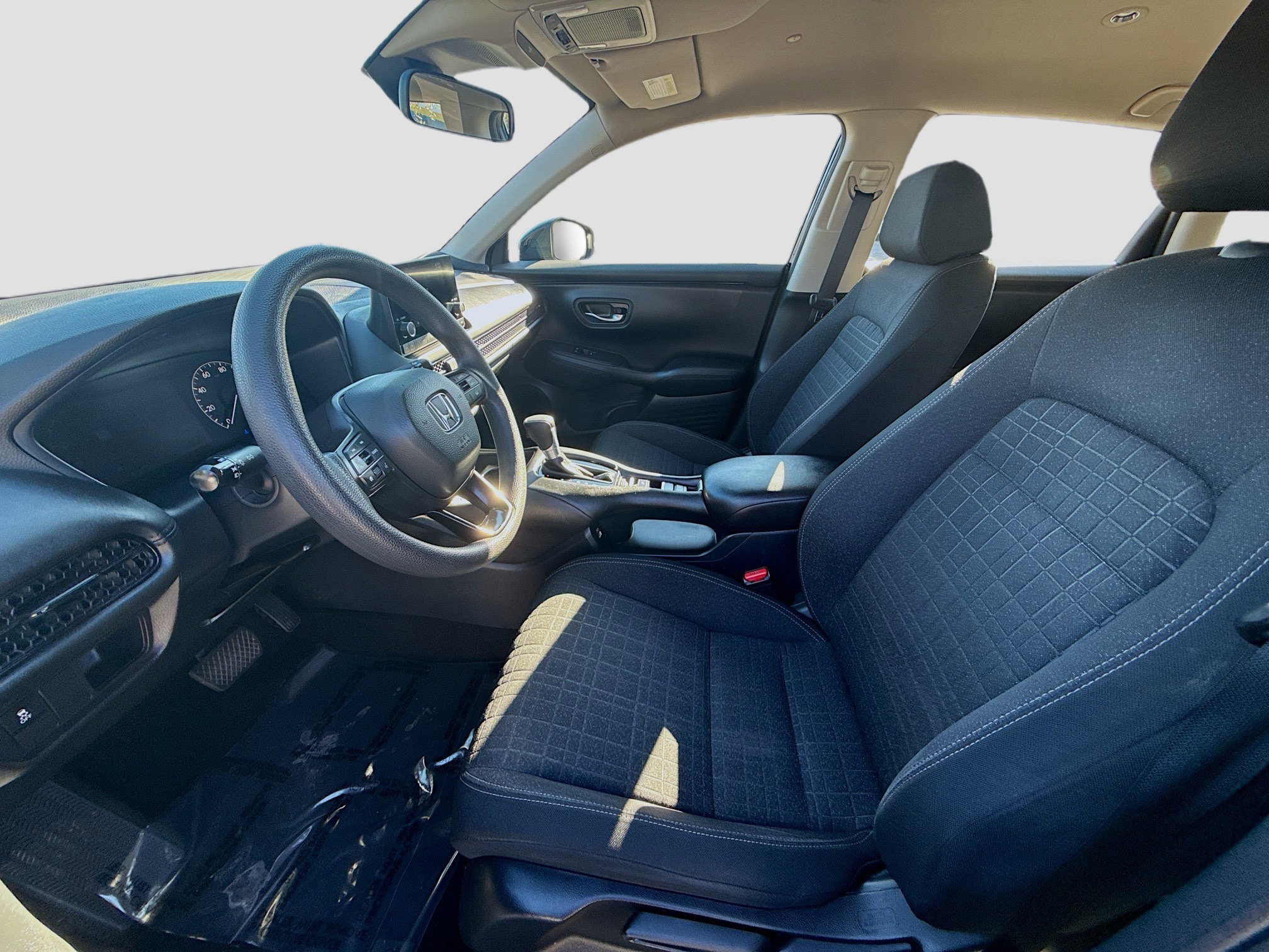 Certified 2023 Honda HR-V LX image 18