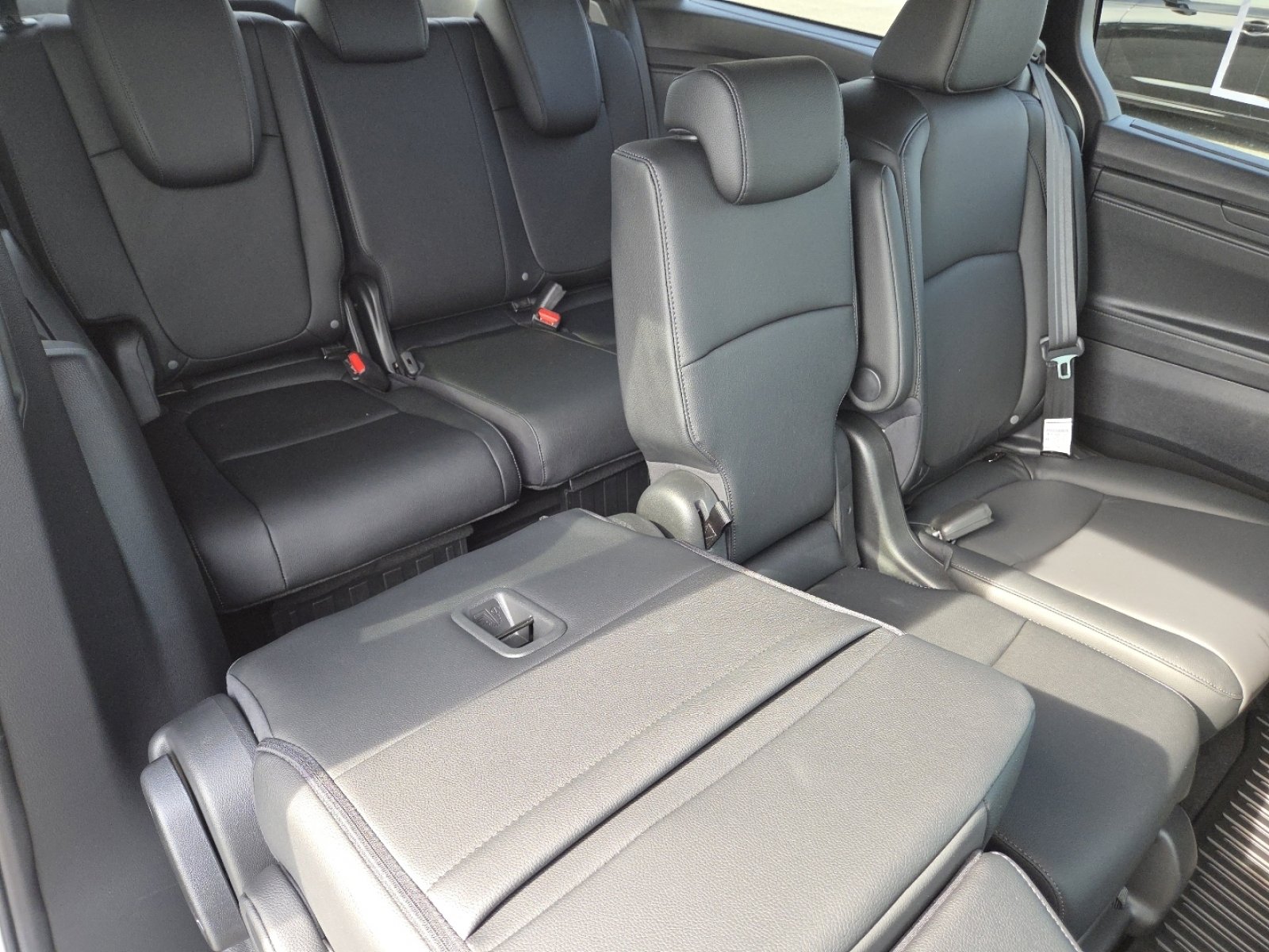 New 2026 Honda Odyssey EX-L image 23