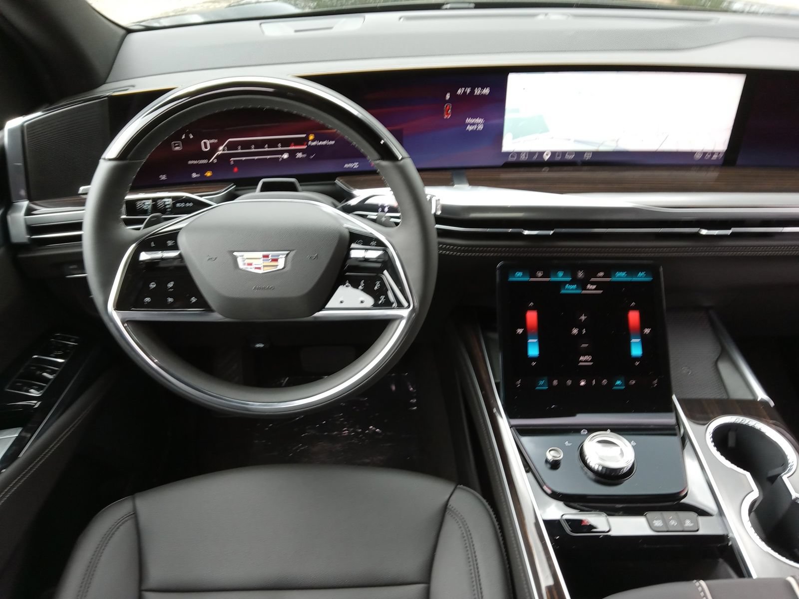 New 2026 Cadillac Escalade 4WD image 13