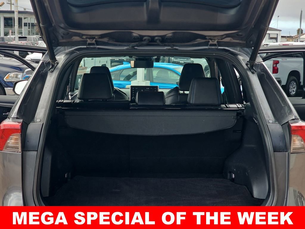 Used 2019 Toyota RAV4 XSE image 12