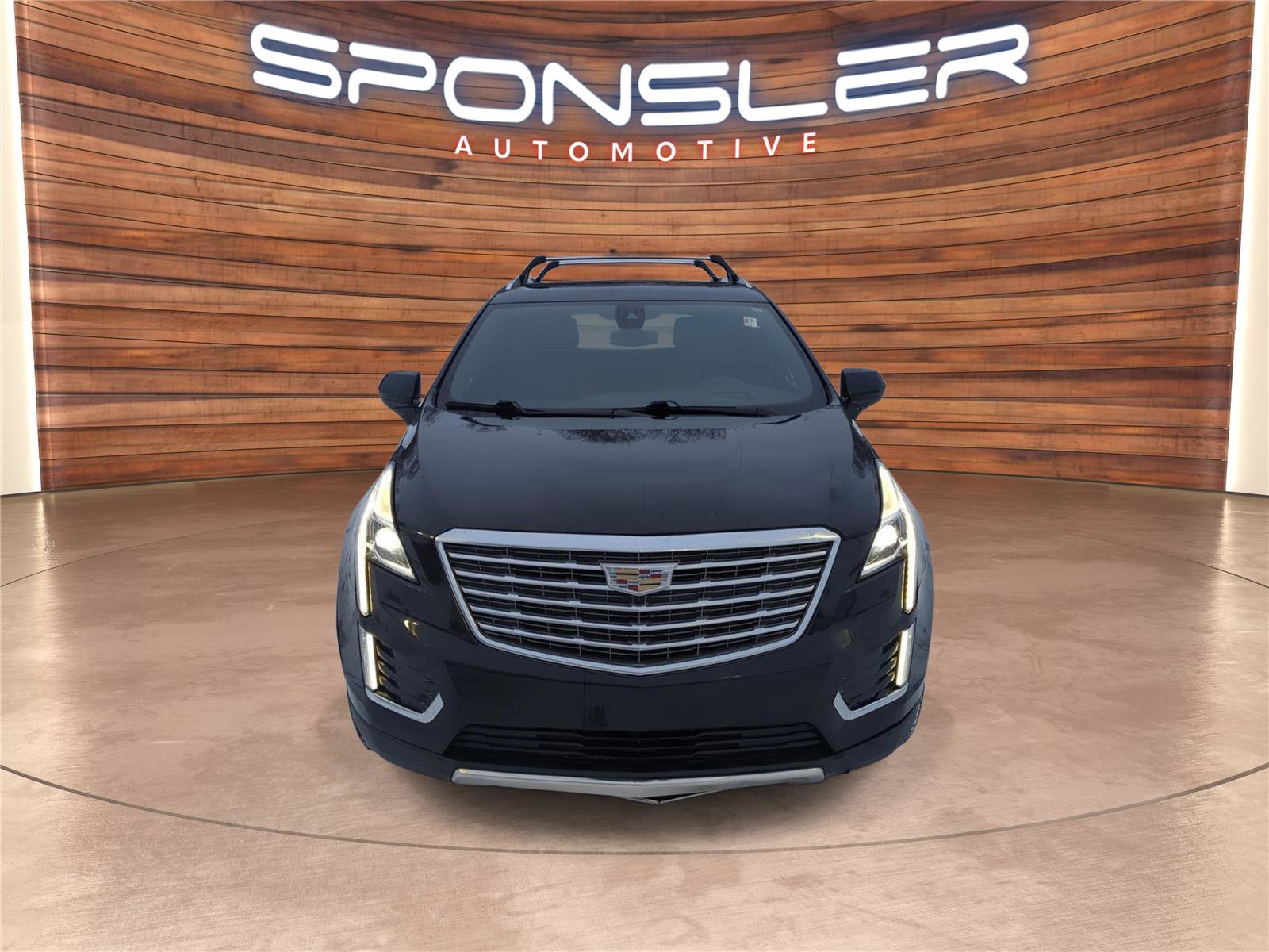 Used 2017 Cadillac XT5 Platinum image 10