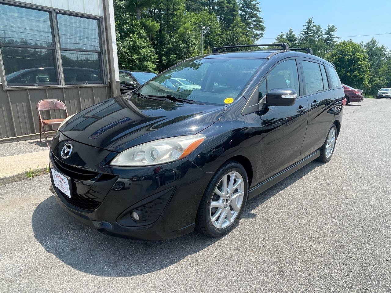 Used 2014 MAZDA MAZDA5 Touring w/ Moonroof & Audio Package FWD image 1
