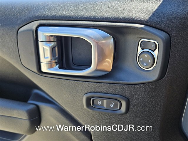 New 2025 Jeep Gladiator Sport image 27