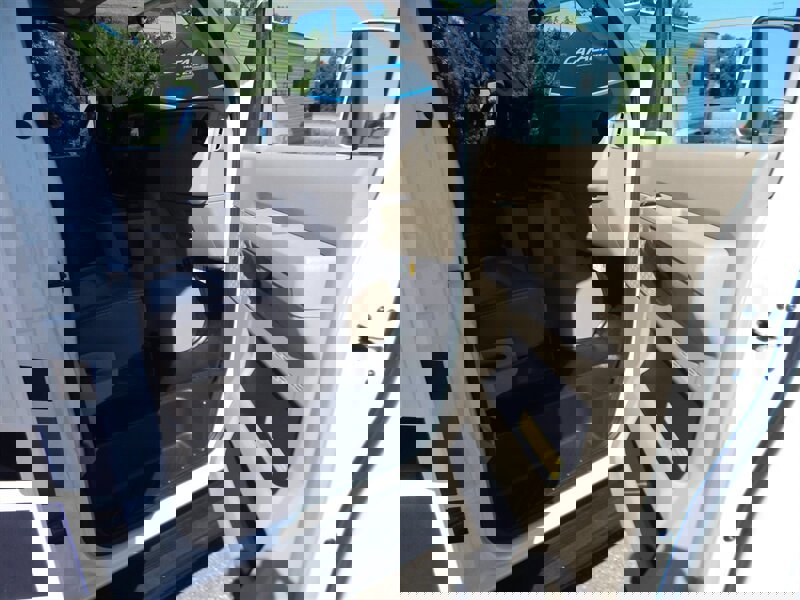 Used 2022 Ford E-450 and Econoline 450 Super Duty w/ Motorhome Prep Package image 10