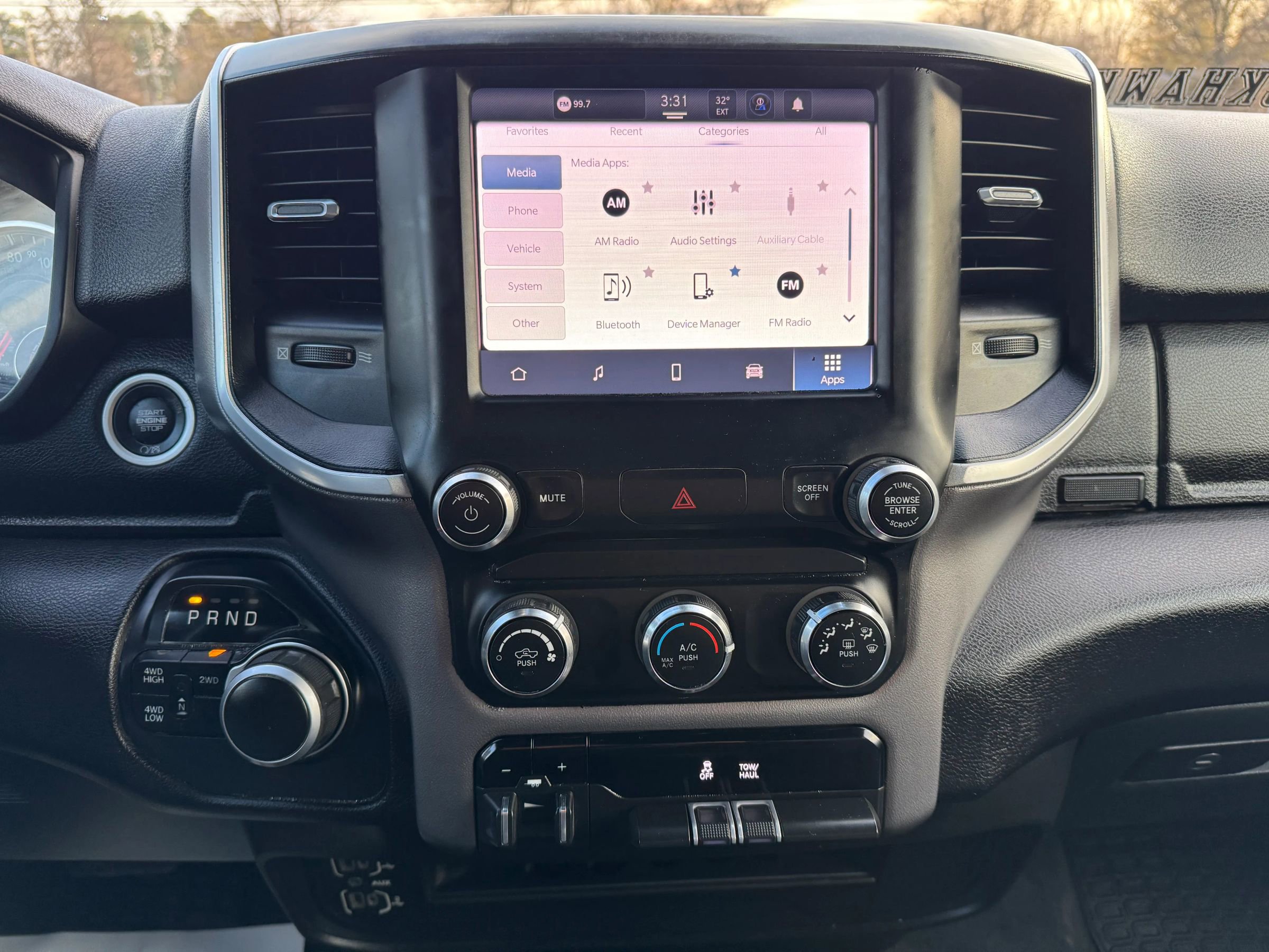 Used 2023 RAM 2500 Big Horn w/ Level 1 Equipment Group image 25