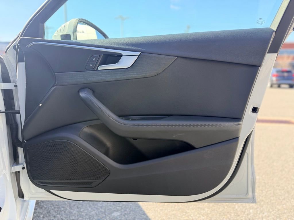 Used 2019 Audi A4 2.0T Premium Plus w/ Premium Plus Package image 24