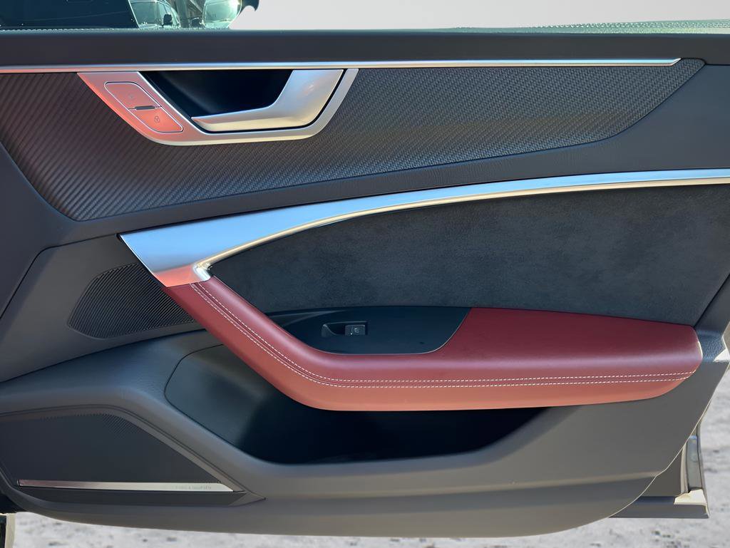 Used 2021 Audi S7 Prestige w/ Prestige Package image 34