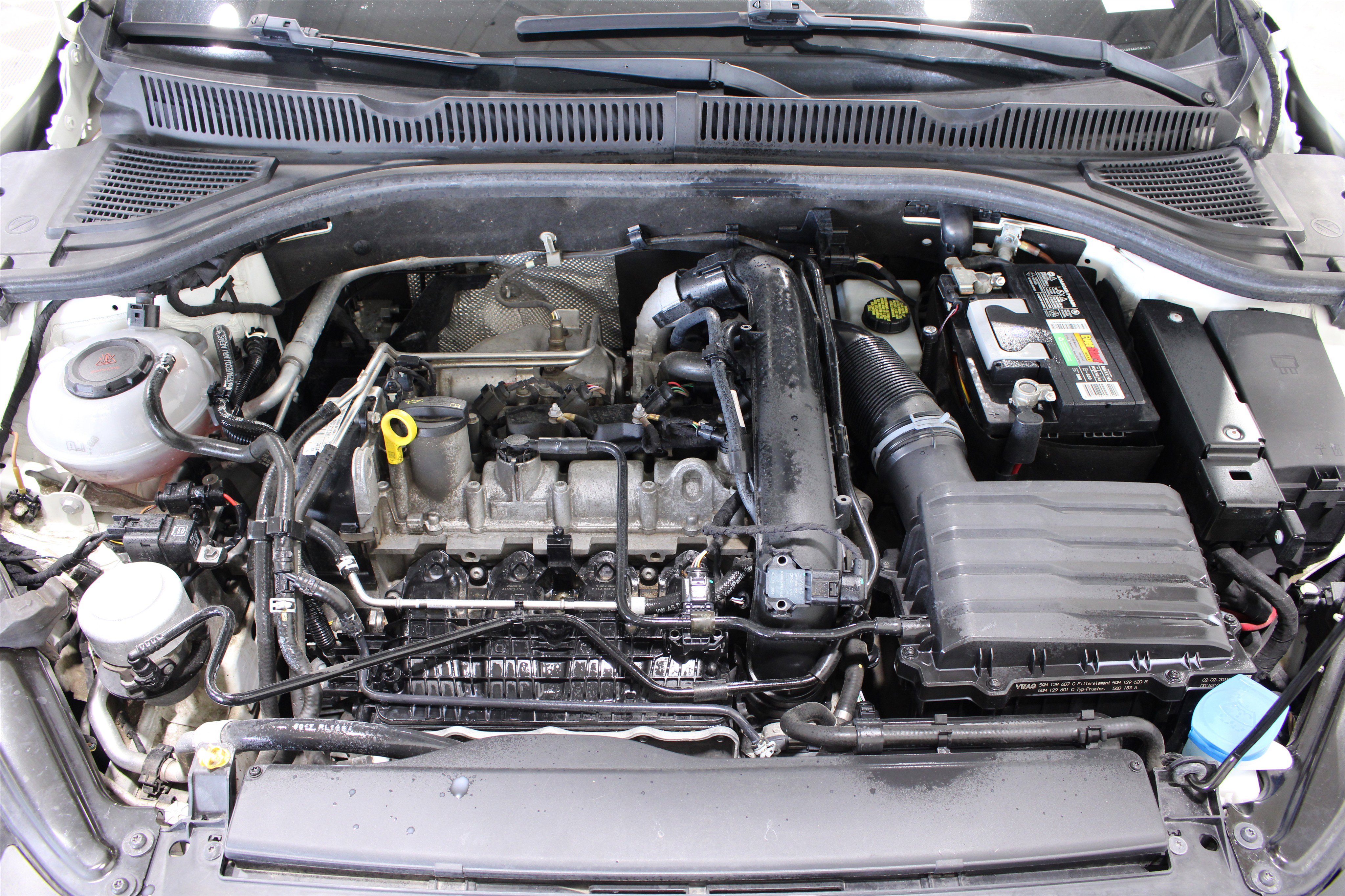 Used 2019 Volkswagen Jetta SEL Premium FWD image 38