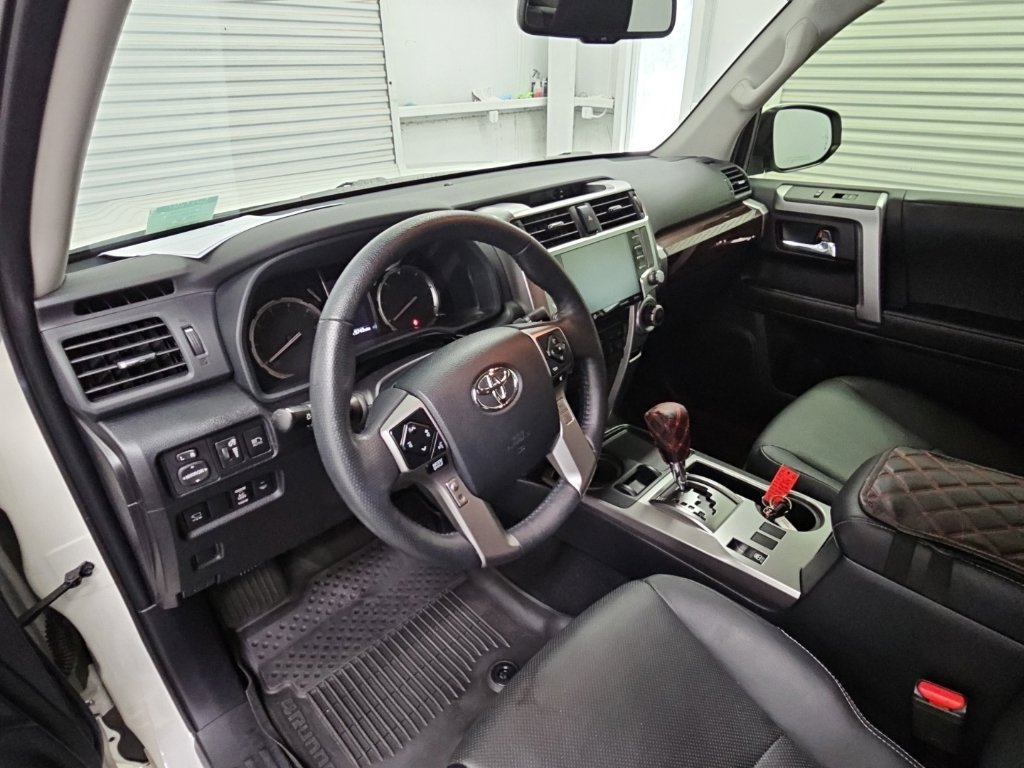 Used 2023 Toyota 4Runner Limited RWD image 11