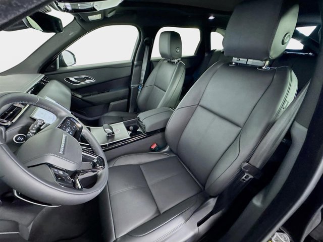 Used 2026 Land Rover Range Rover Velar Dynamic SE image 11
