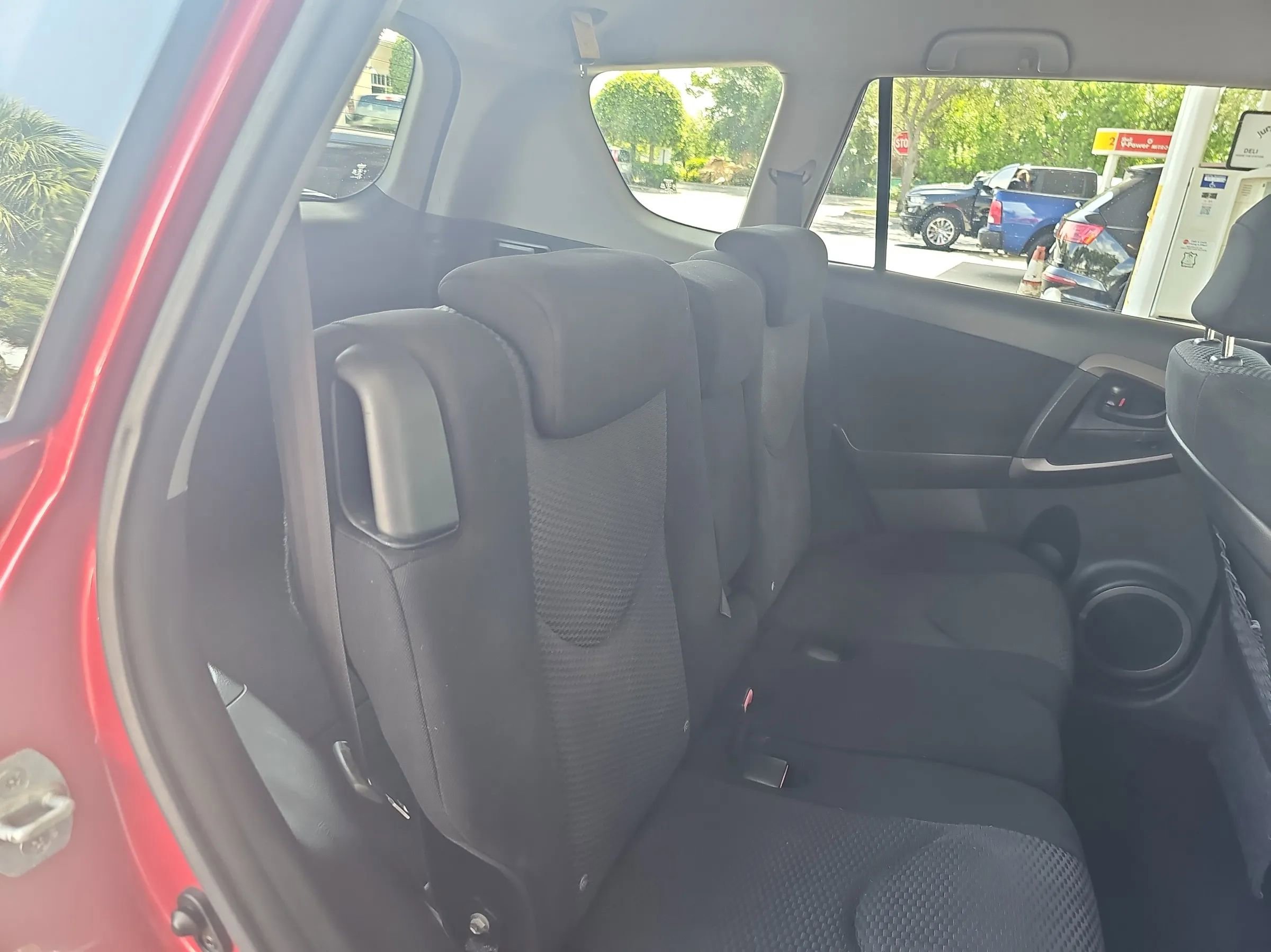 Used 2006 Toyota RAV4 Sport image 36