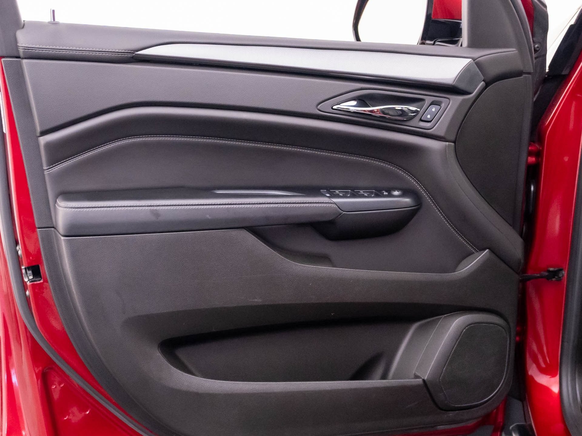 Used 2014 Cadillac SRX FWD image 12
