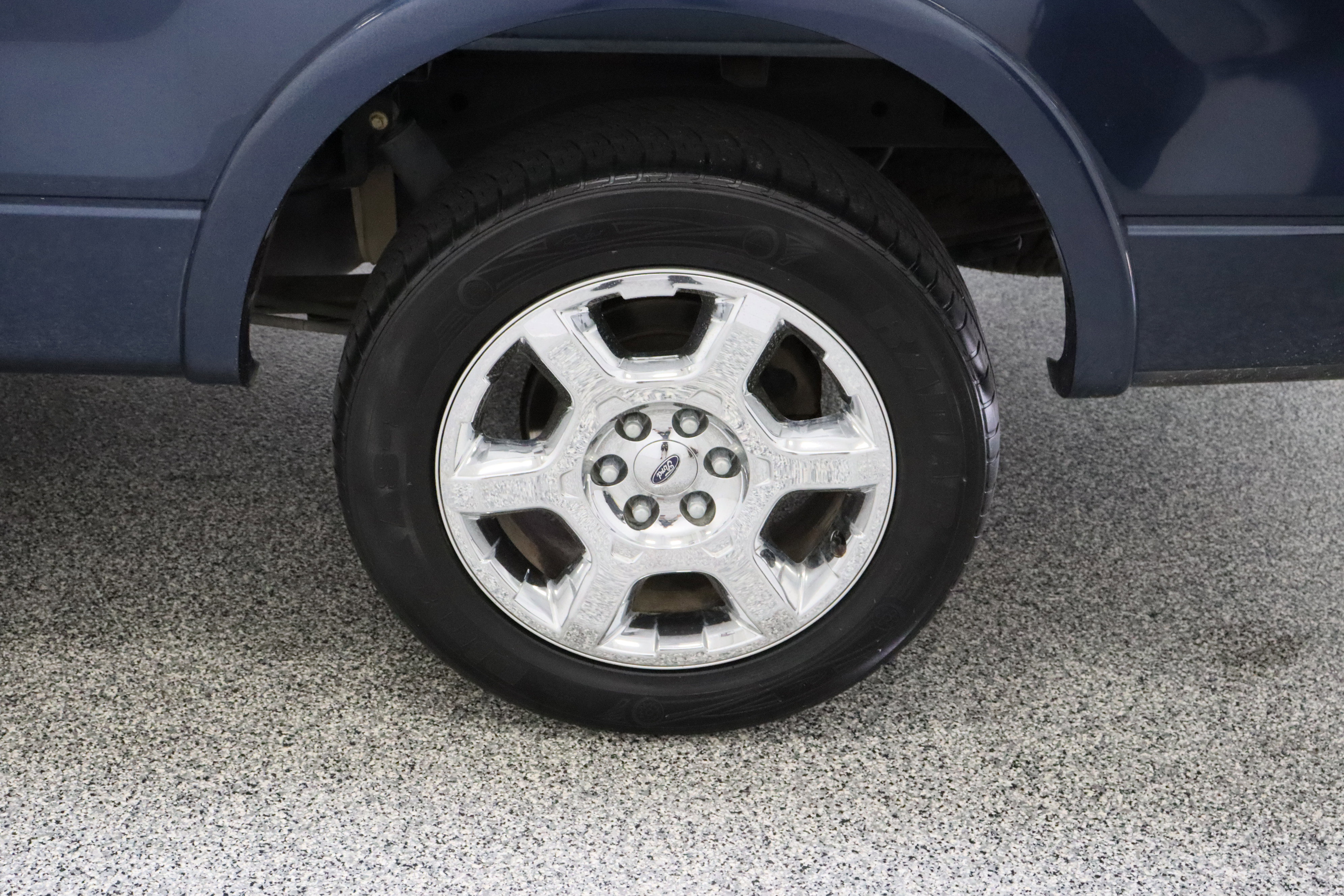 Used 2014 Ford F150 Lariat w/ Equipment Group 502A Luxury RWD image 10