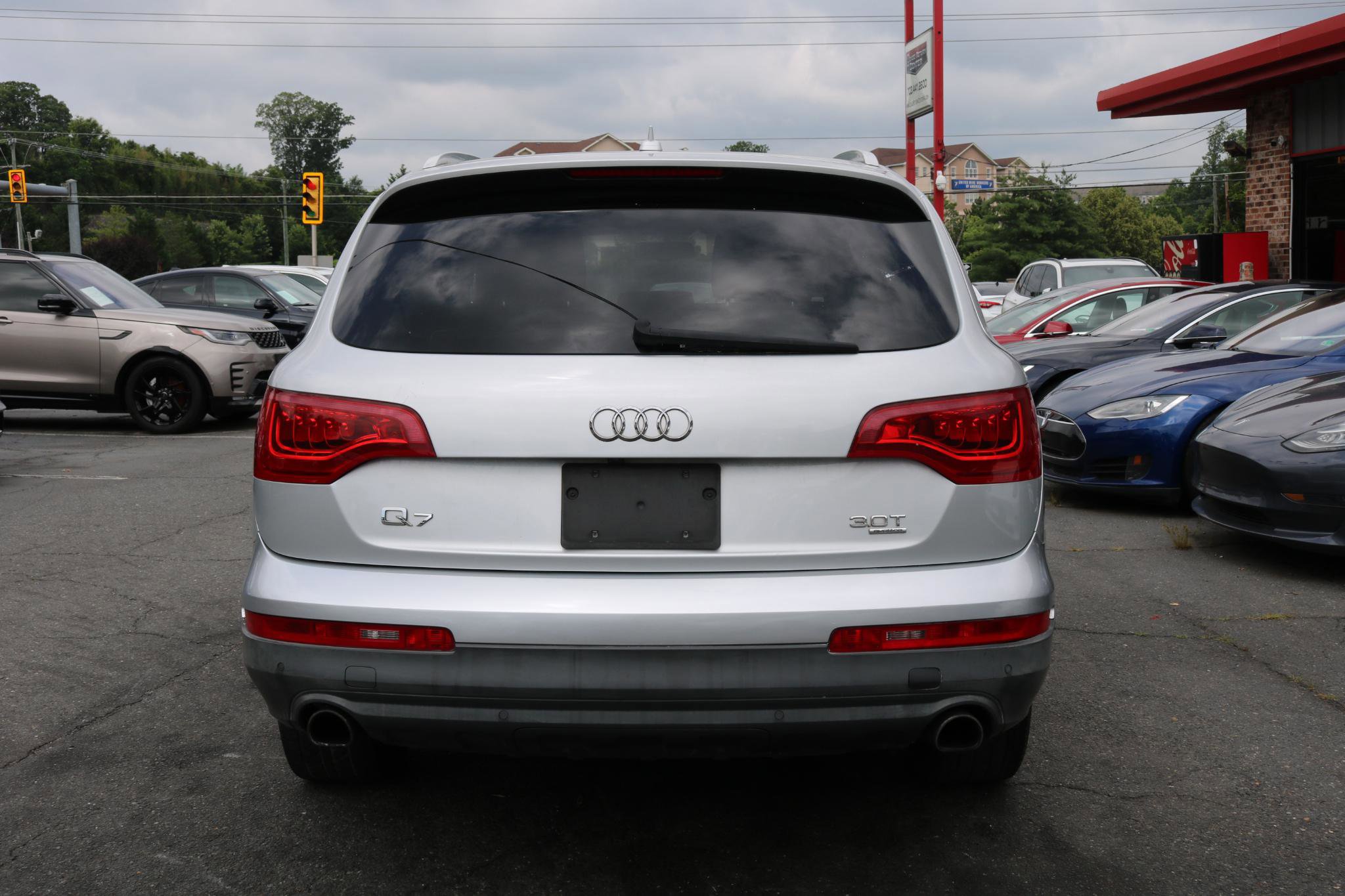 Used 2014 Audi Q7 3.0T Premium image 3