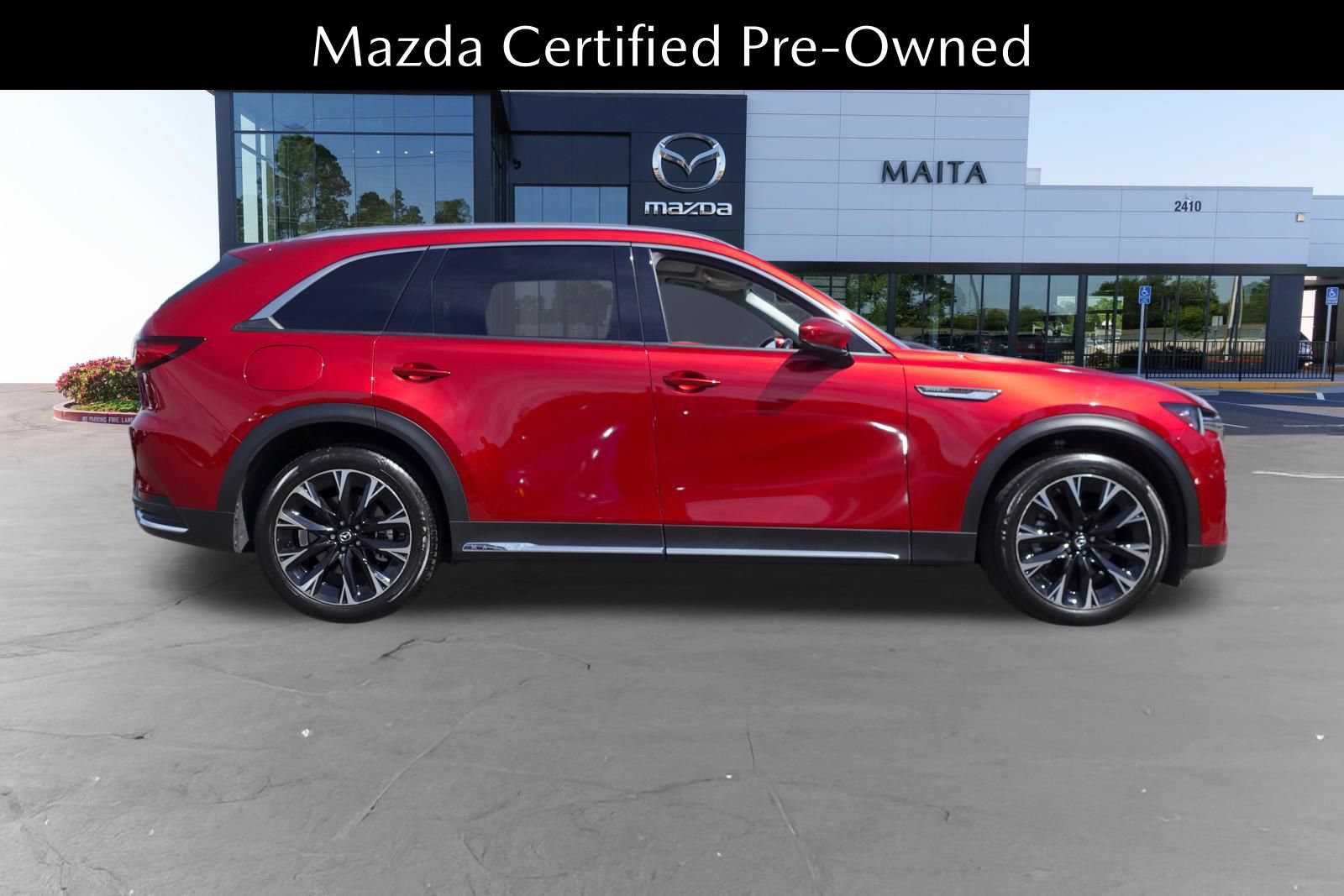 Certified 2024 MAZDA CX-90 Plug-In Hybrid w/ Premium Pkg AWD/4WD image 2