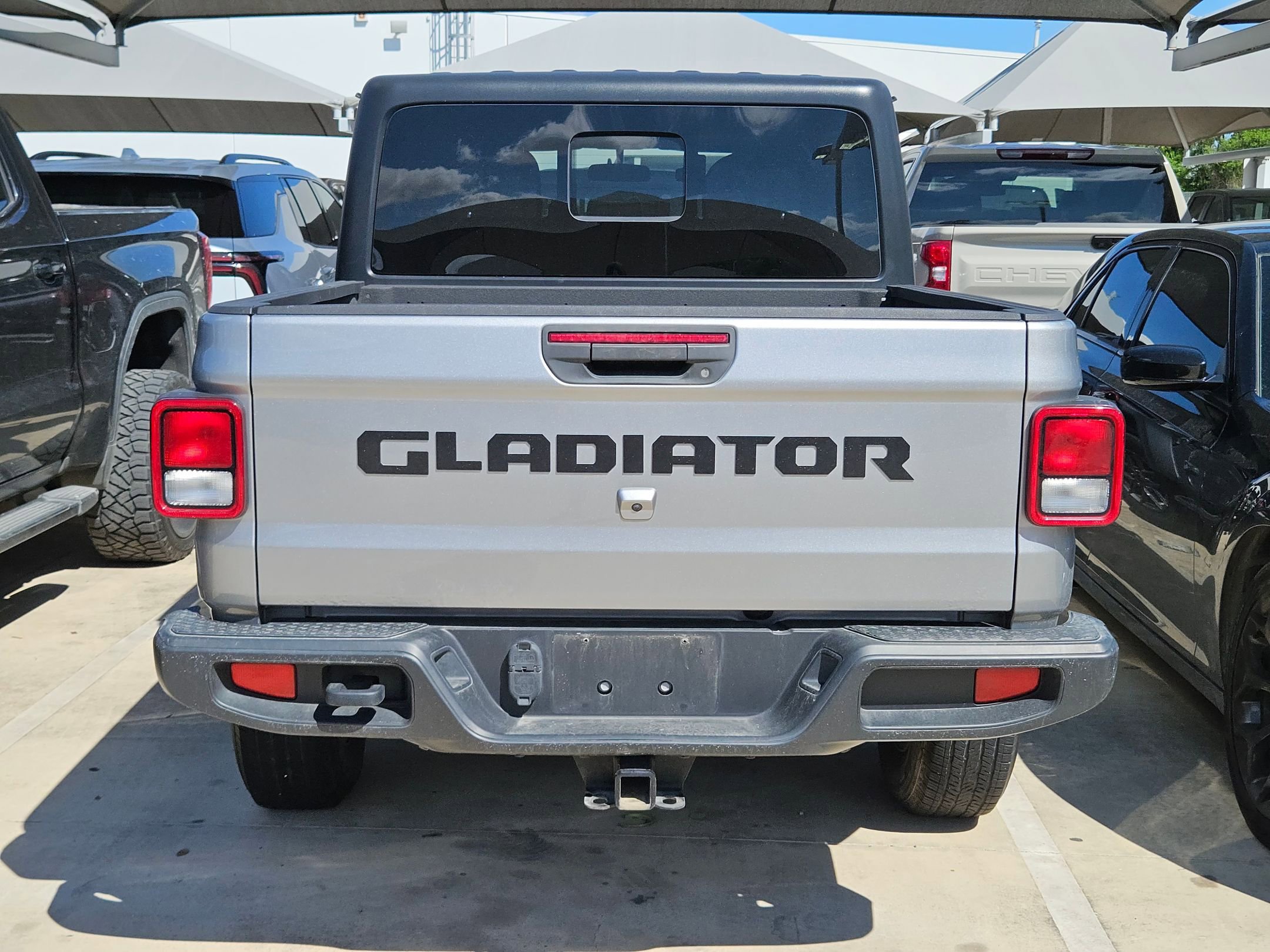 Used 2020 Jeep Gladiator Sport w/ Trailer Tow Package image 3