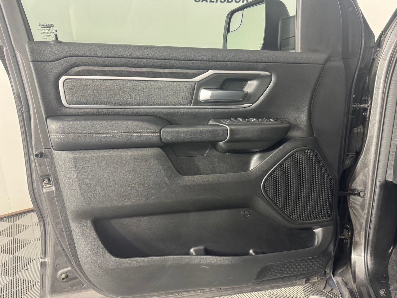 Used 2022 RAM 1500 Big Horn RWD image 9