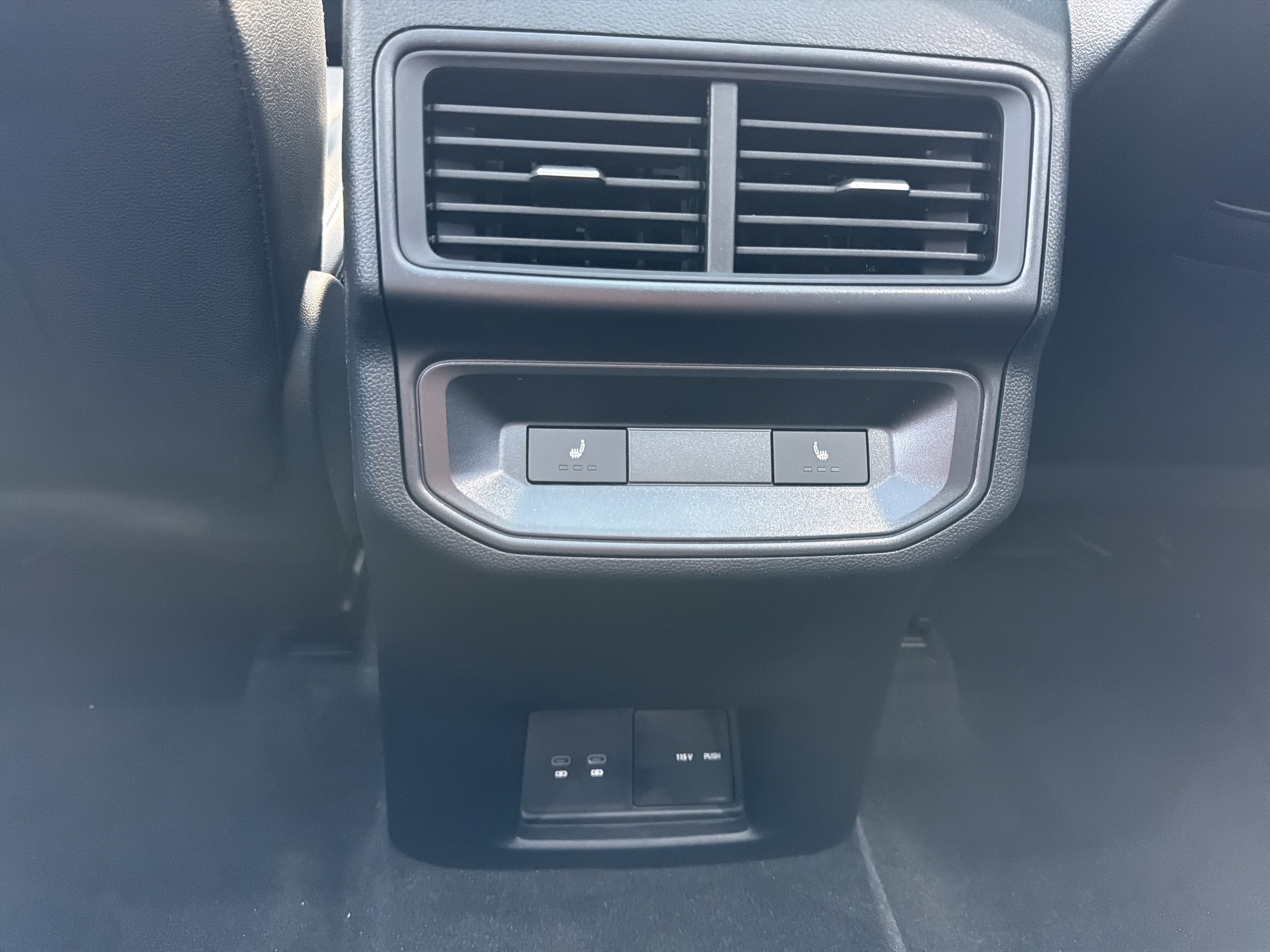 New 2026 Volkswagen Atlas Cross Sport SEL AWD/4WD image 23