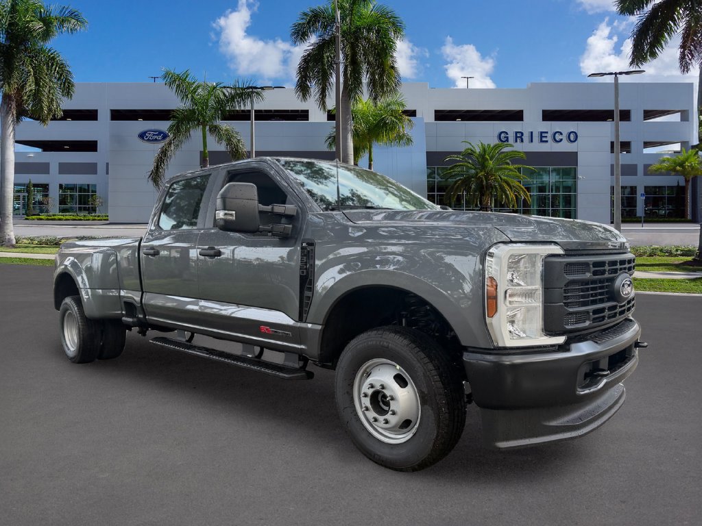 New 2027 Ford F350 XL AWD/4WD image 1