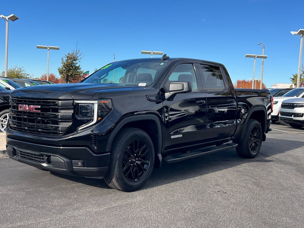 Used 2023 GMC Sierra 1500 Elevation image 2