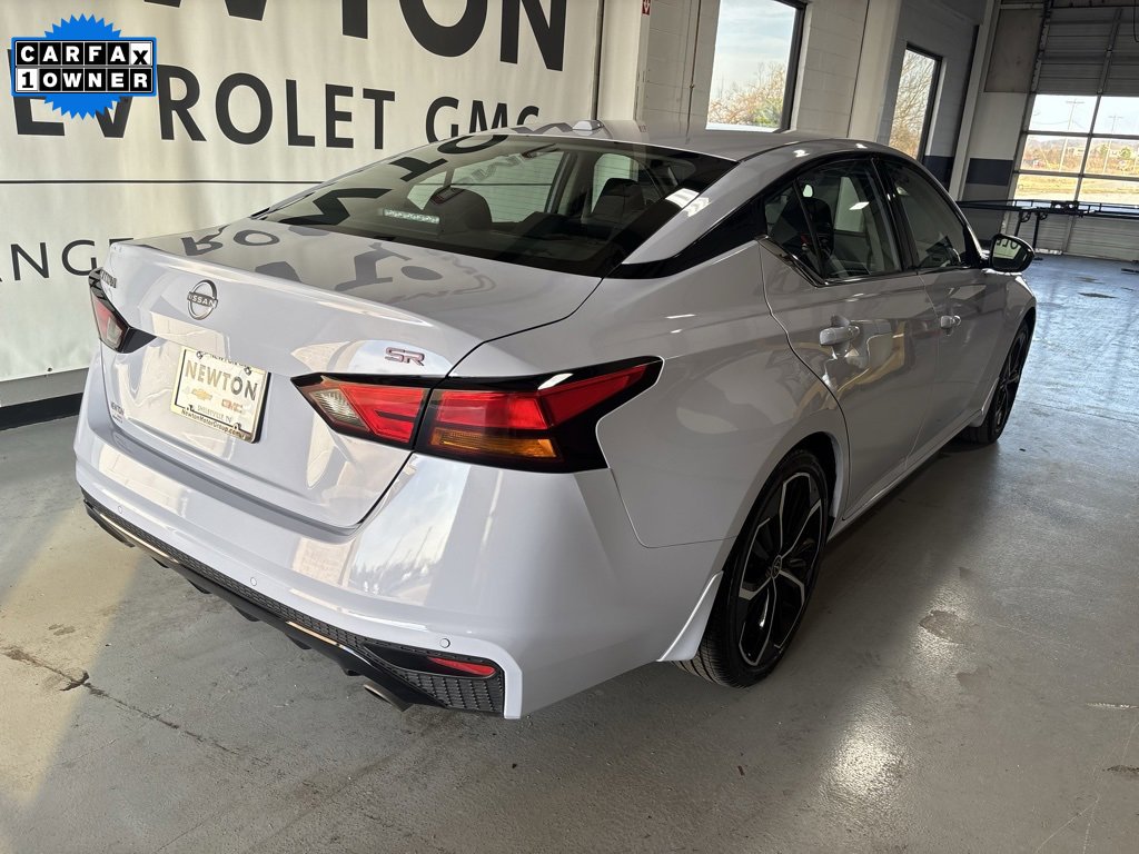 Used 2024 Nissan Altima 2.5 SR image 31