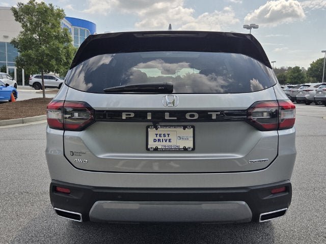 Used 2026 Honda Pilot Touring image 8