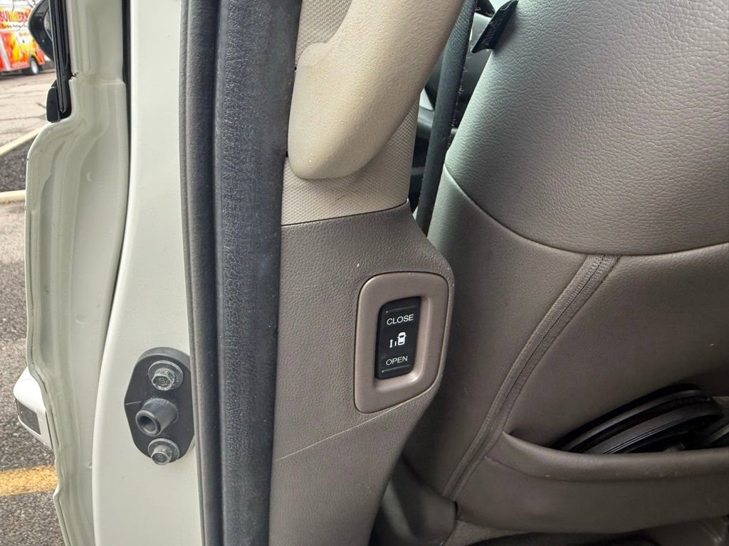 Used 2016 Honda Odyssey Touring image 21