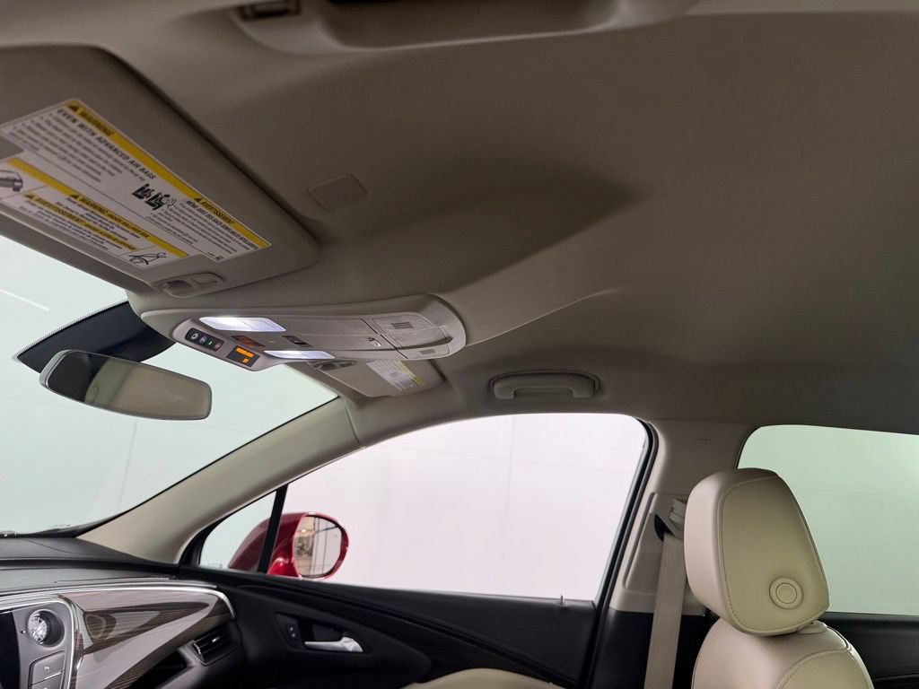 Used 2020 Buick Envision Essence FWD image 23