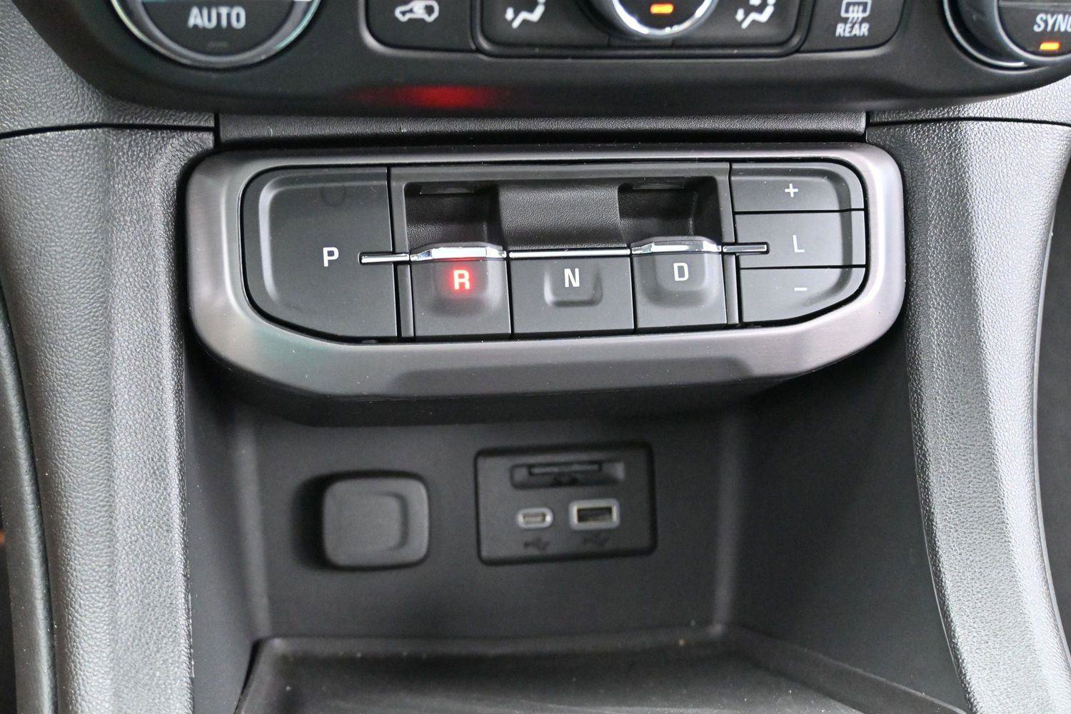 Used 2023 GMC Acadia AT4 w/ LPO, 'HIT The Road' Package AWD/4WD image 27