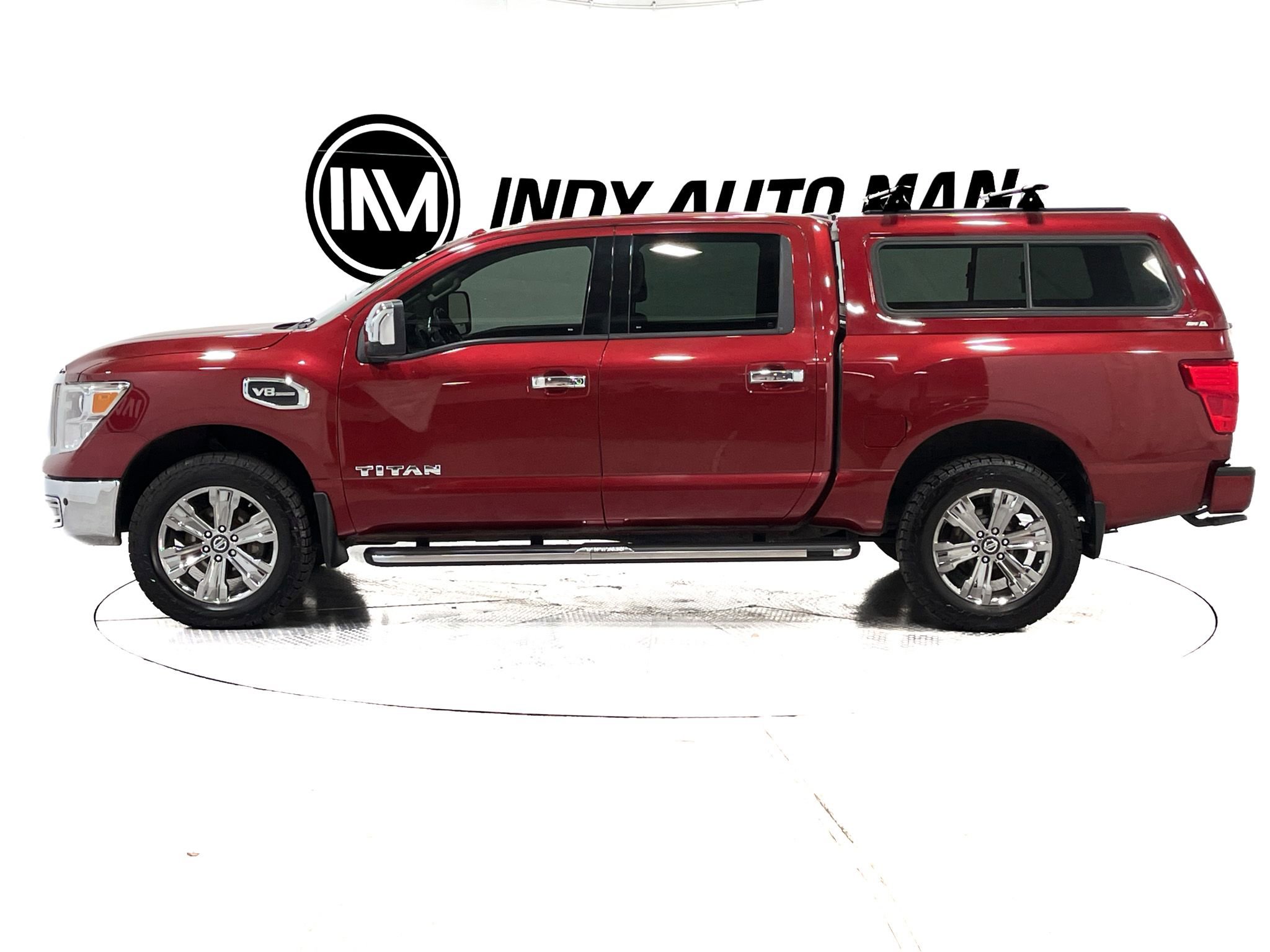 Used 2017 Nissan Titan SL w/ Chrome Package image 7