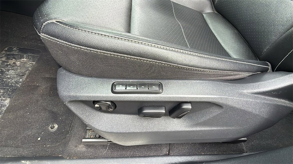 Used 2023 Volkswagen Atlas SEL image 24