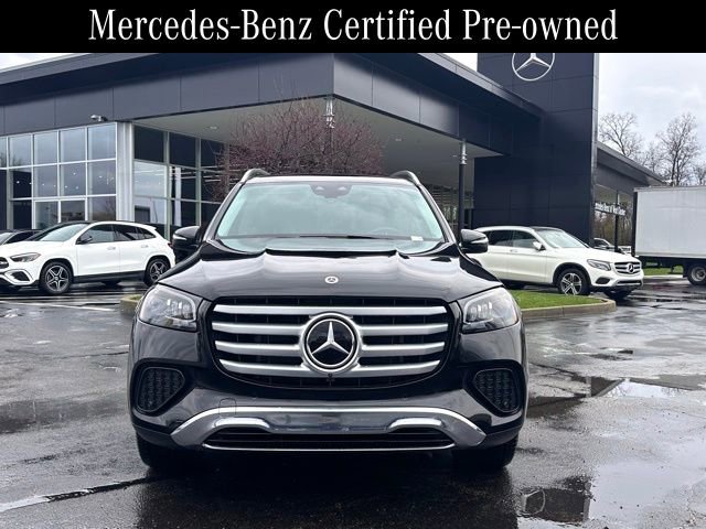 Used 2024 Mercedes-Benz GLS 450 4MATIC image 3
