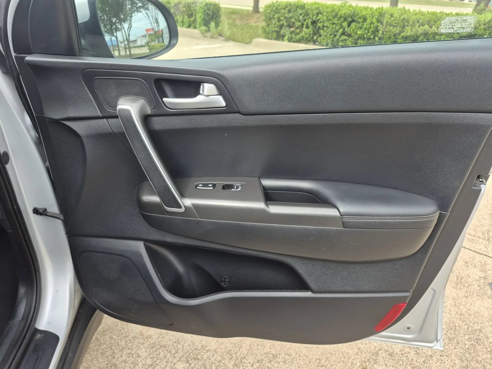 Used 2020 Kia Sportage LX FWD image 15