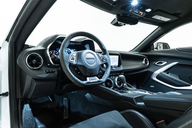 Used 2023 Chevrolet Camaro SS image 23