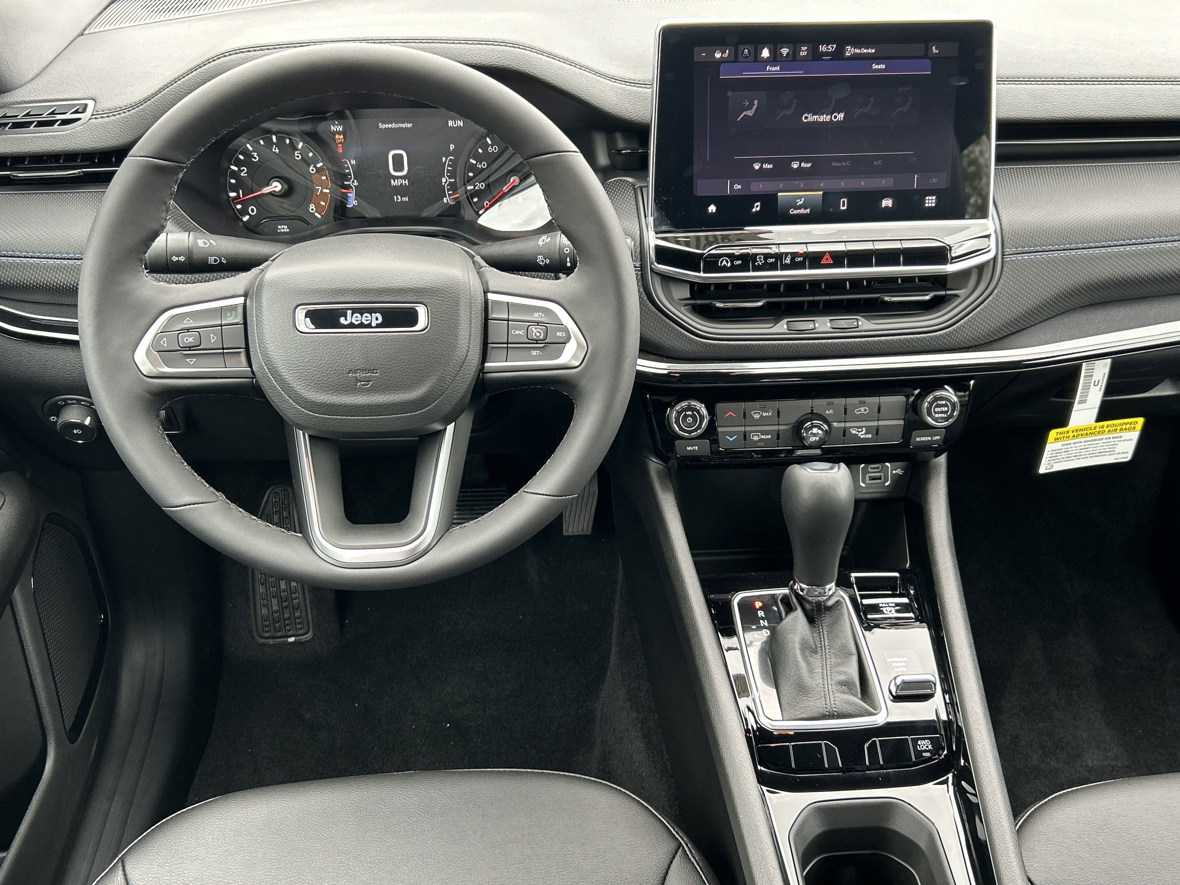 New 2025 Jeep Compass Latitude w/ Altitude Special Edition image 22