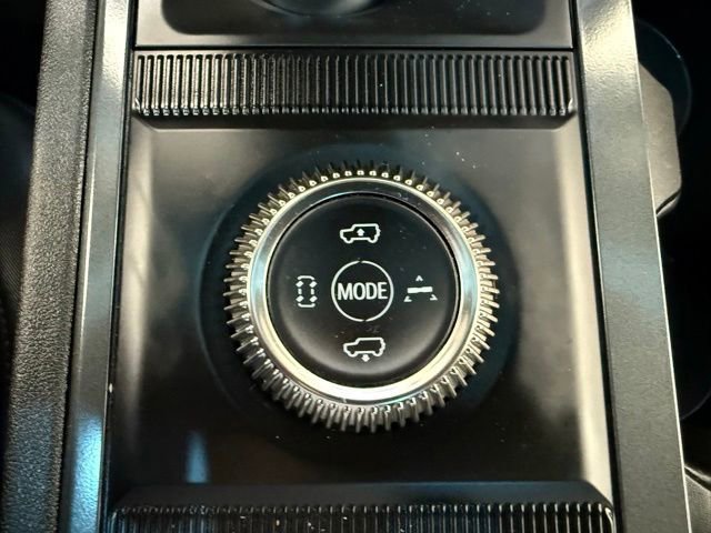 Used 2025 GMC Hummer EV 2X AWD/4WD image 39