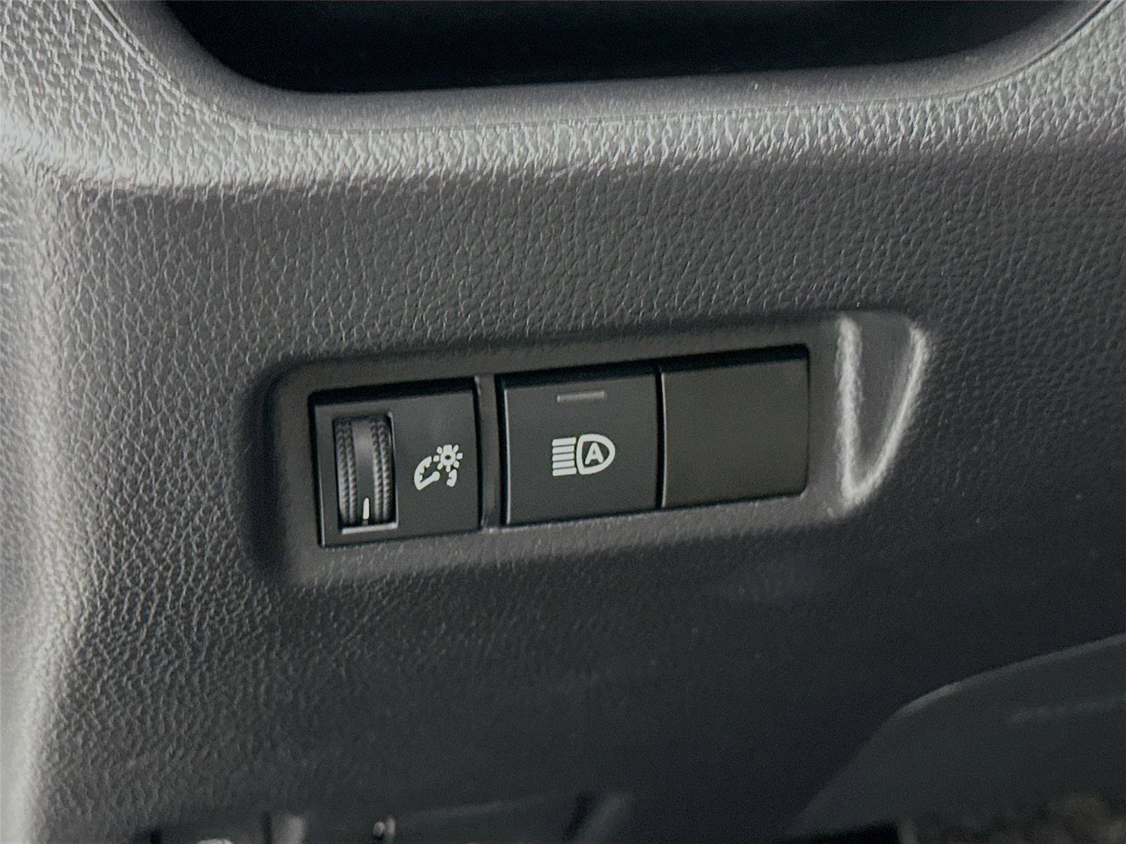 Certified 2025 Toyota RAV4 XLE image 10