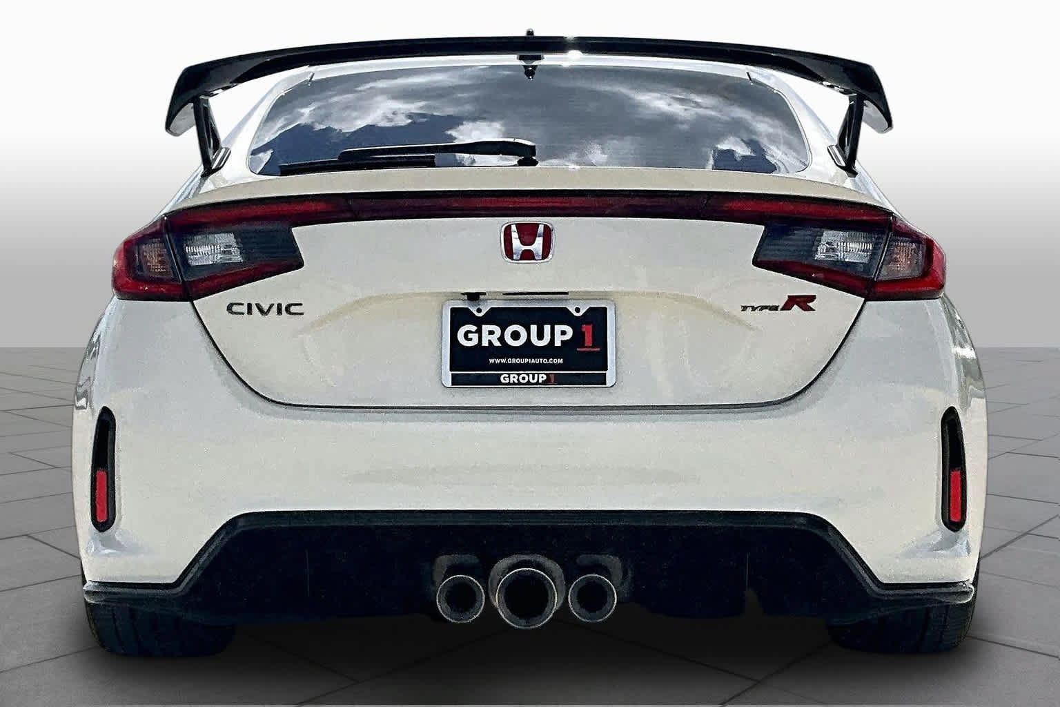 Used 2025 Honda Civic Type R image 5
