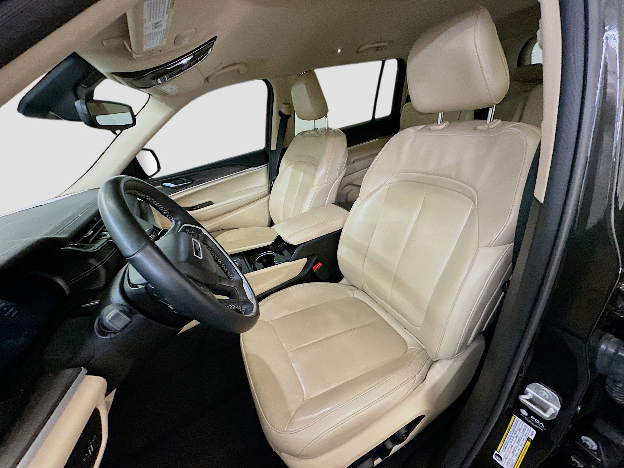 Used 2022 Jeep Grand Cherokee L Limited image 13