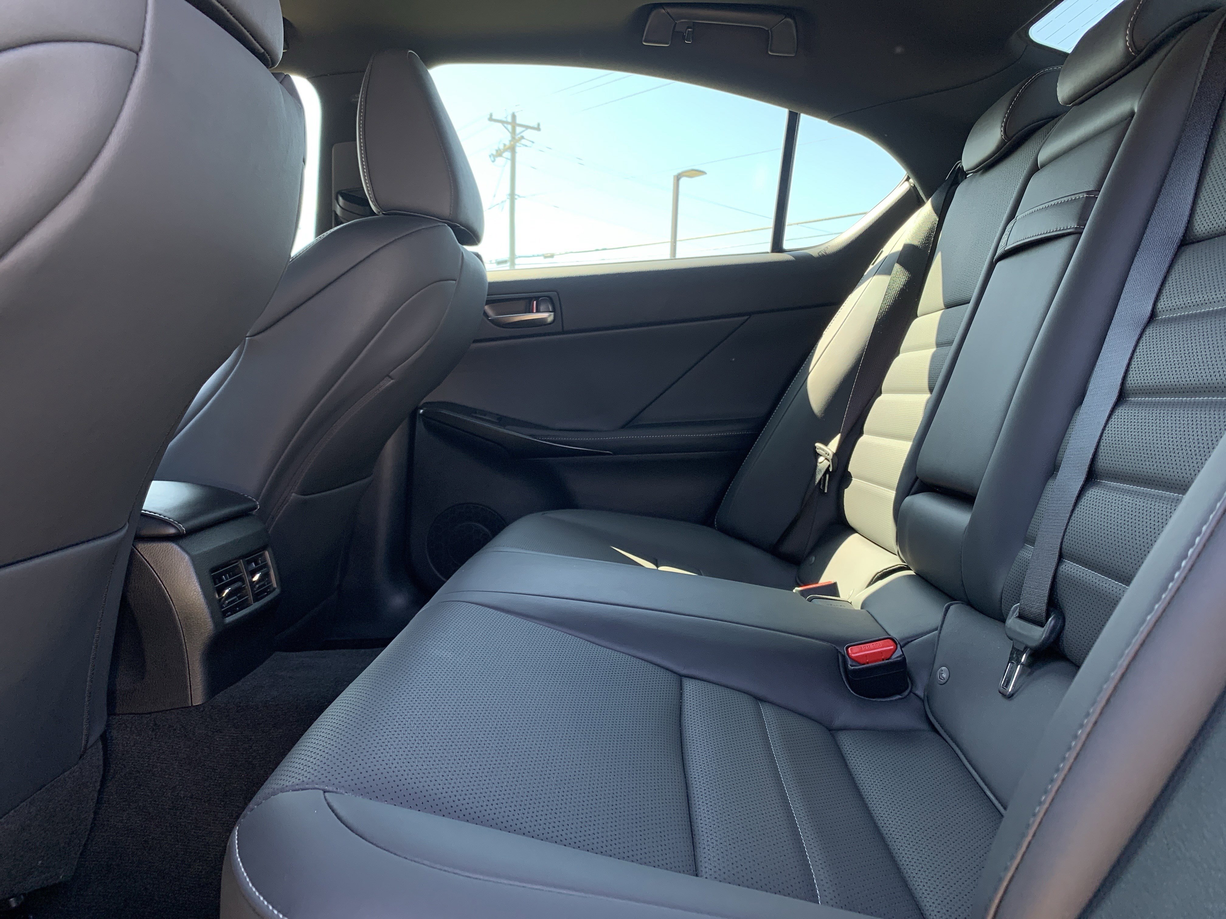 Used 2024 Lexus IS 350 F Sport w/ Memory Package image 32